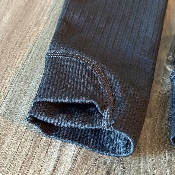 Lululemon Engineered Warmth Half-Zip - Size 2 - Picture 8 of 9